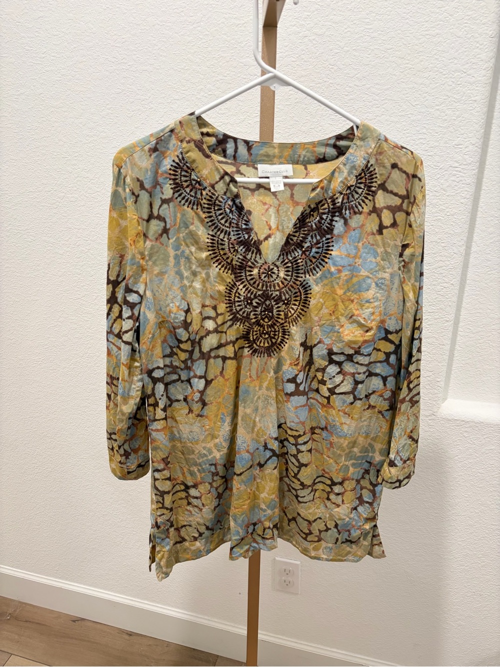 Charter Club Multicolor Embroidered V-Neck Tunic size large